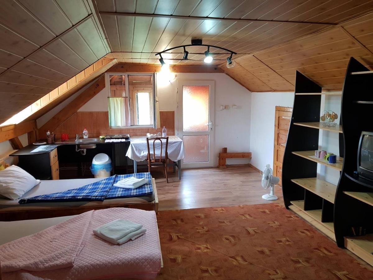 Hompot Accommodation 德瓦 外观 照片