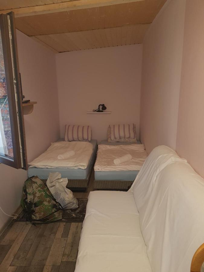 Hompot Accommodation 德瓦 外观 照片