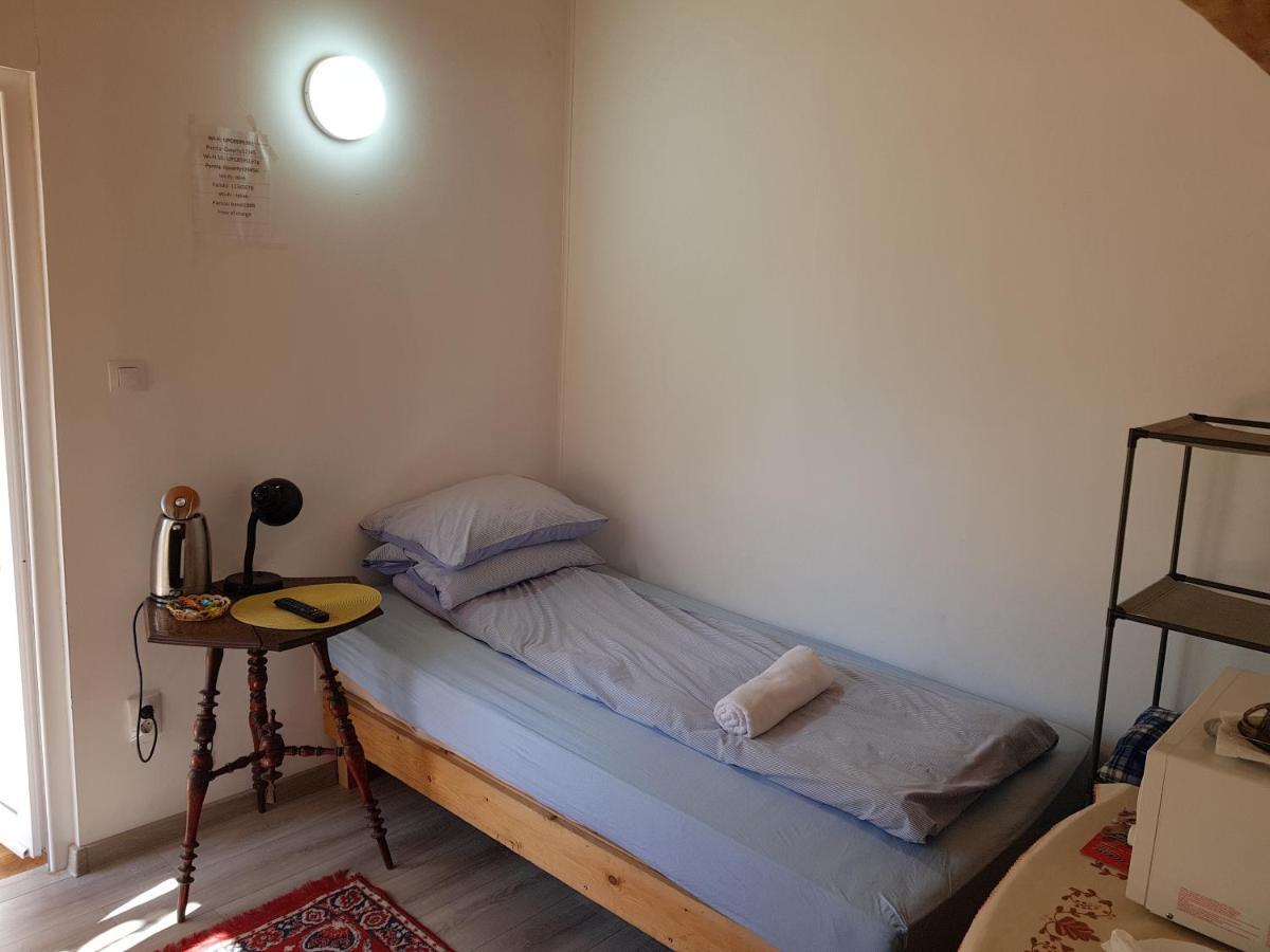 Hompot Accommodation 德瓦 外观 照片